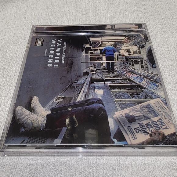 Vampire Weekend CD - Picture 2 of 5